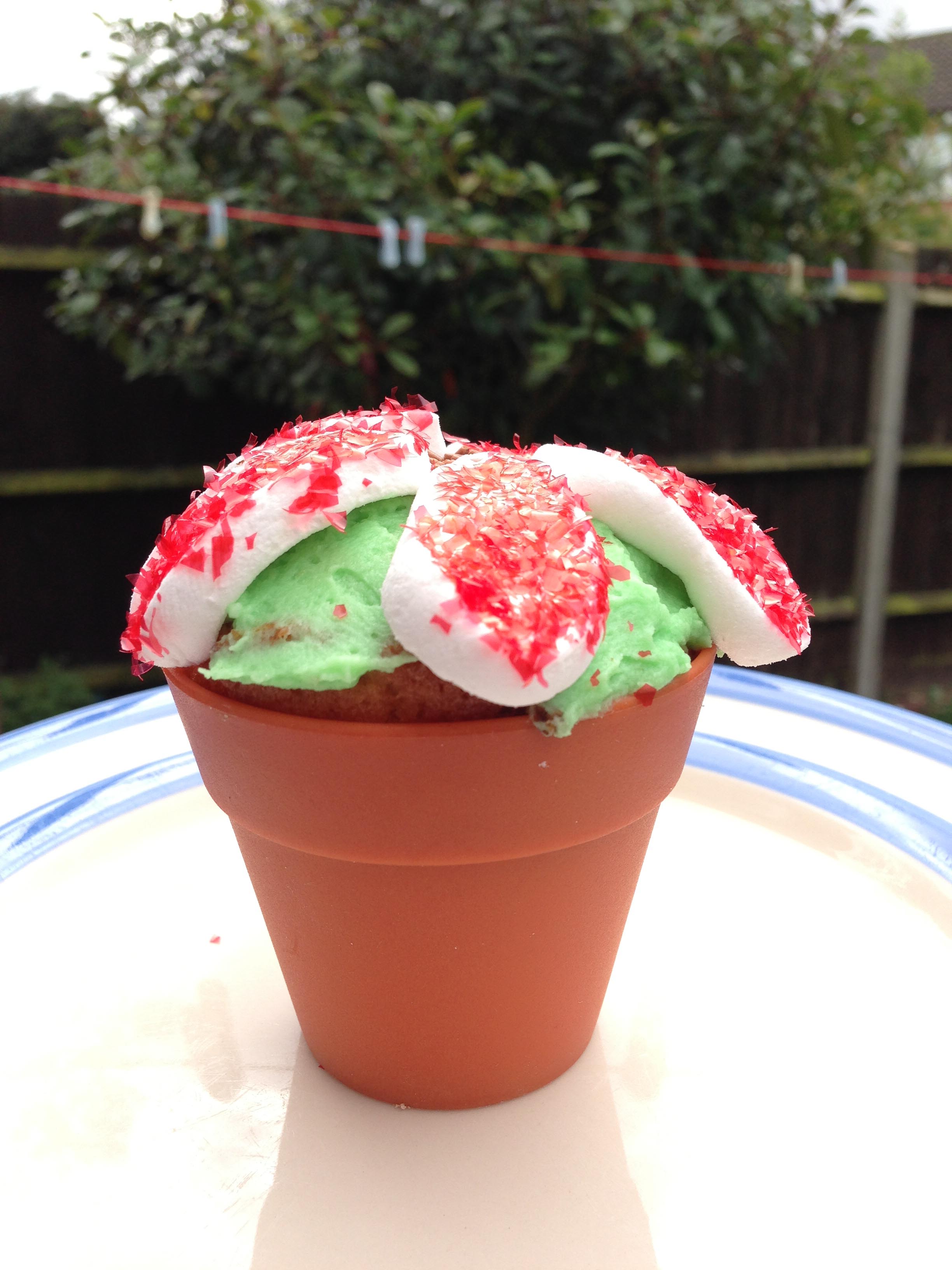 Easy Flowerpot Cupcakes