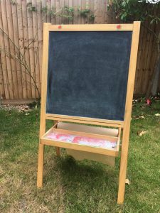 customising playhouse easel