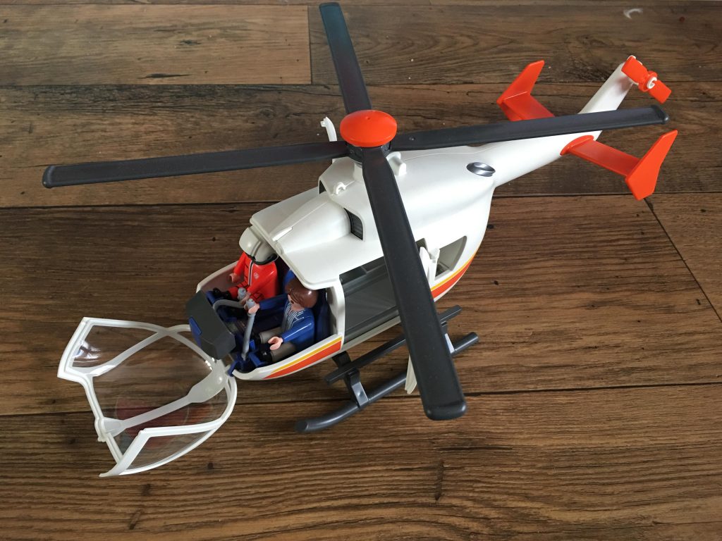 Playmobil 6686 - City Life Children's Hospital Emergency Medical Helicopter