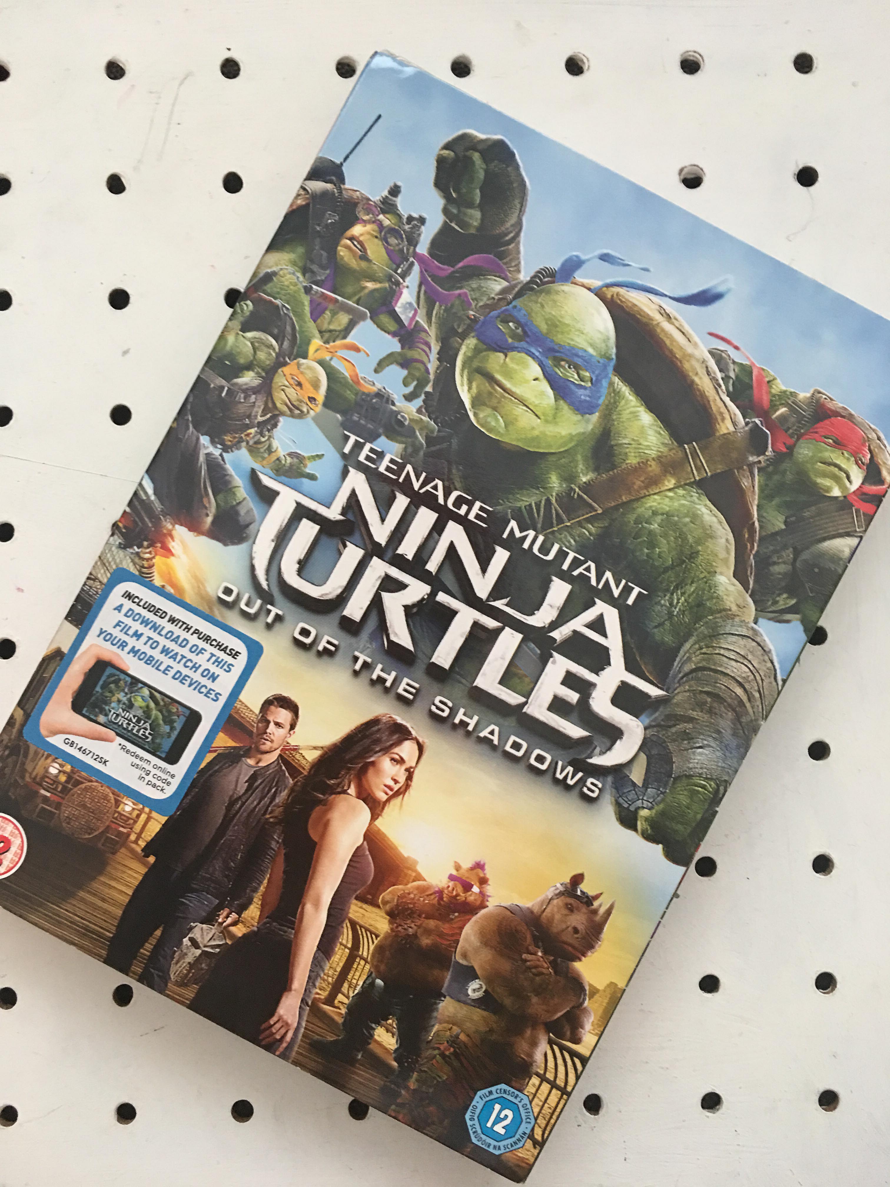 TNMT: Out of the Shadows DVD Cover