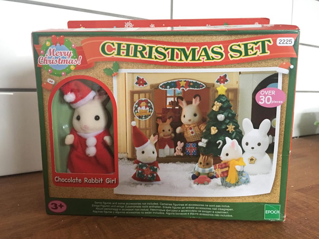 Sylvanian Families Happy Christmas Friends Set