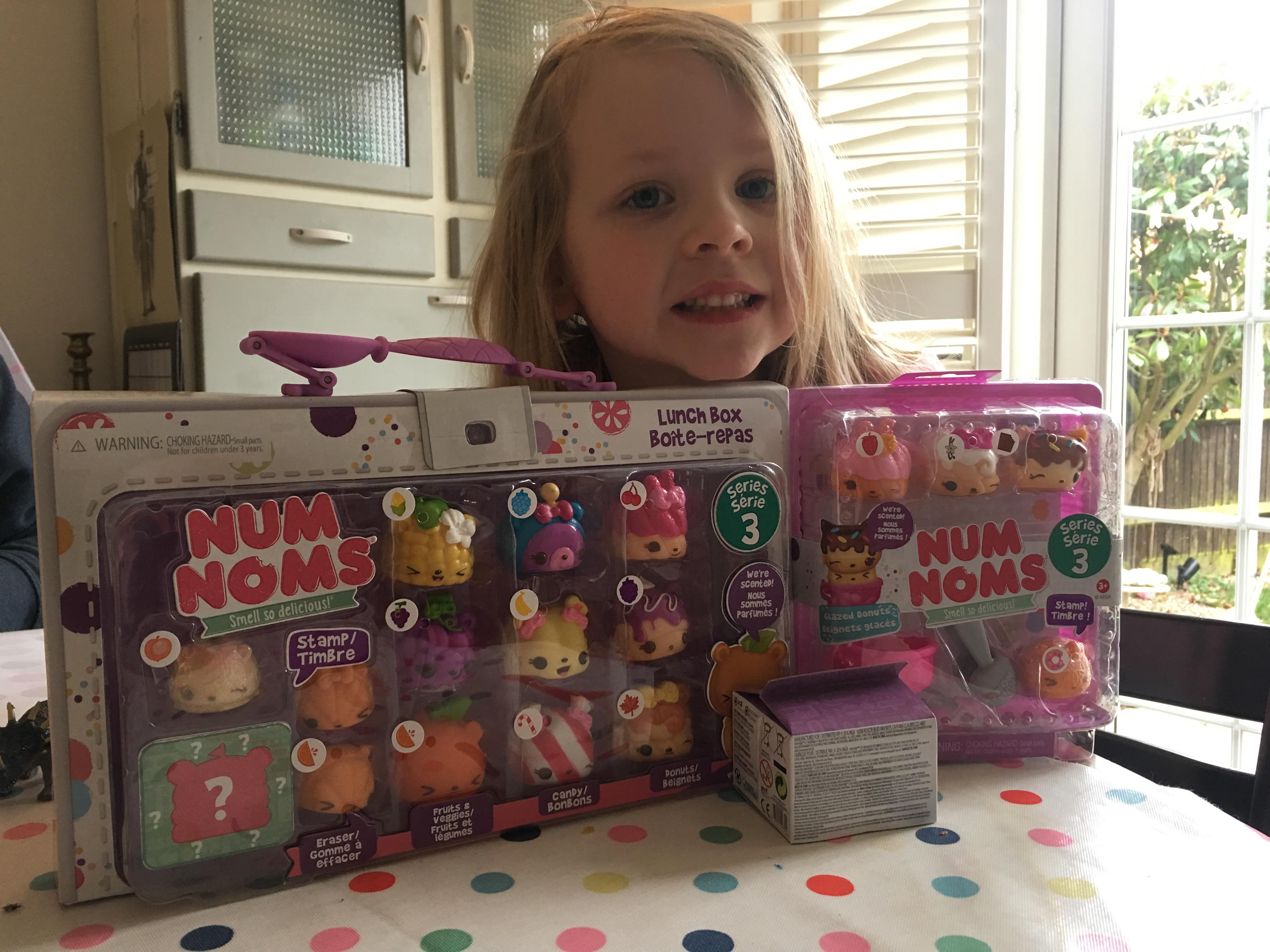 Pancake Day gets a wacky makeover with Num Noms Series 3