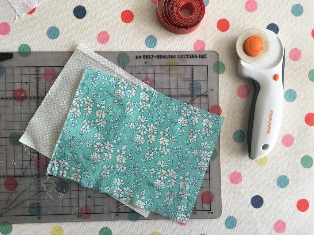 Fabric tissue holder tutorial