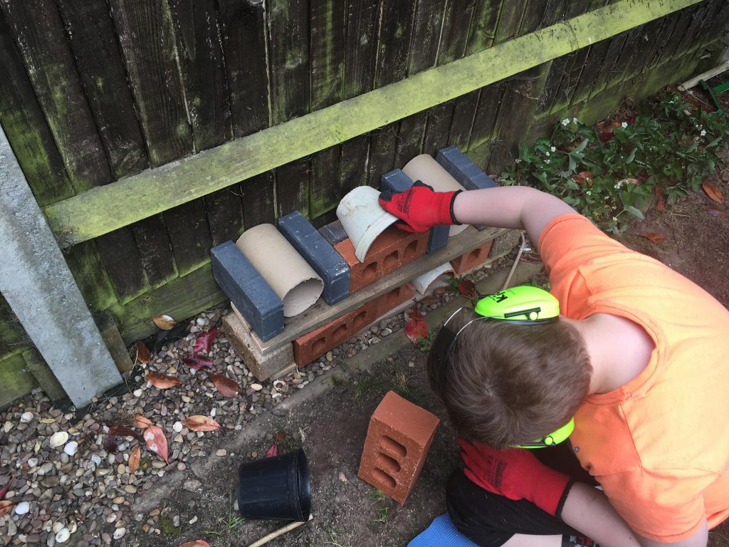 How to build a bug hotel