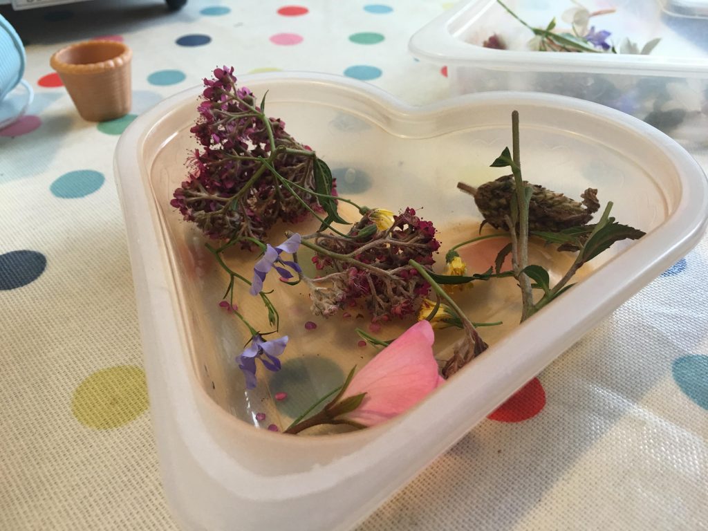 Freezing flowers in ice