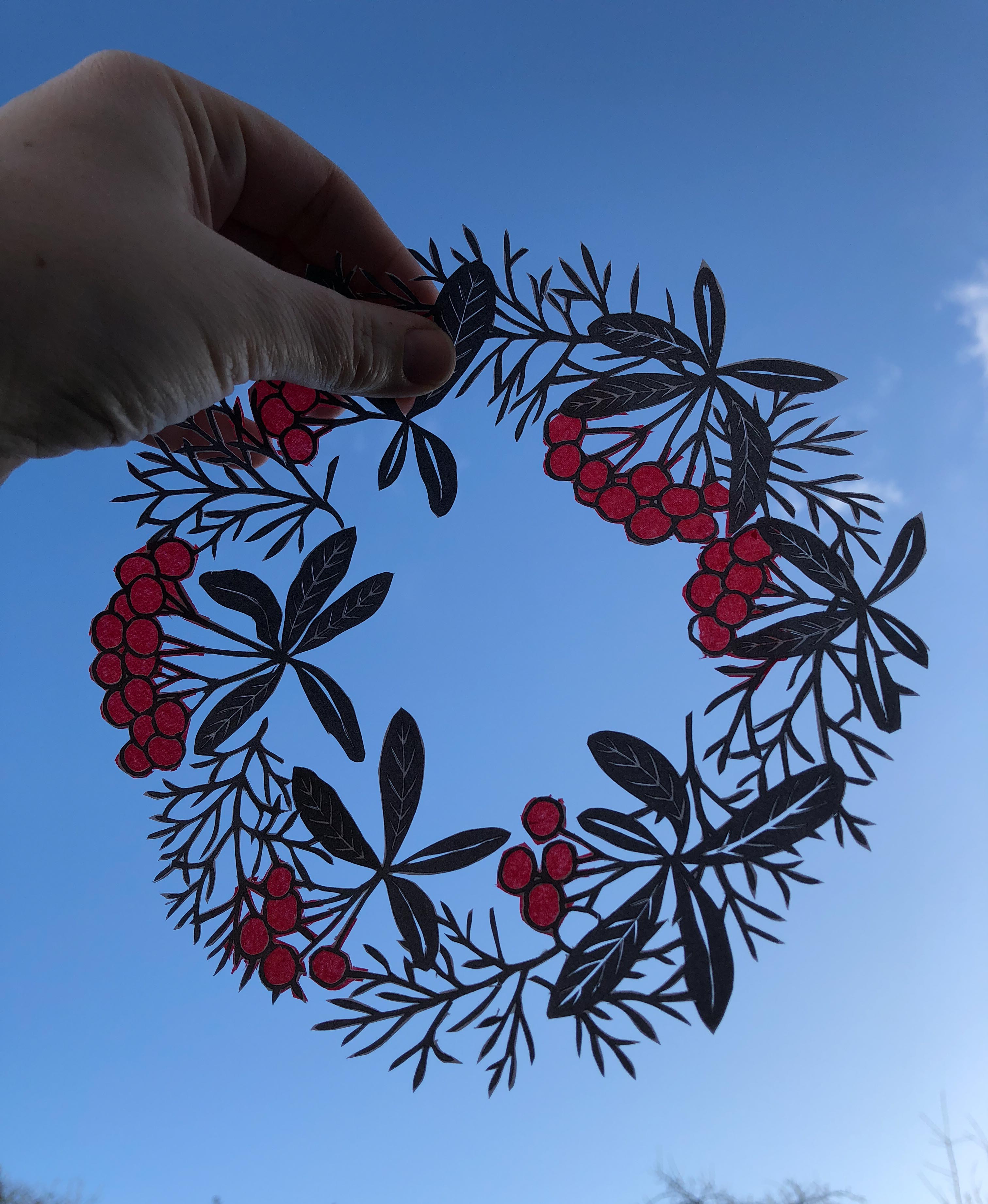 Christmas wreath paper cut