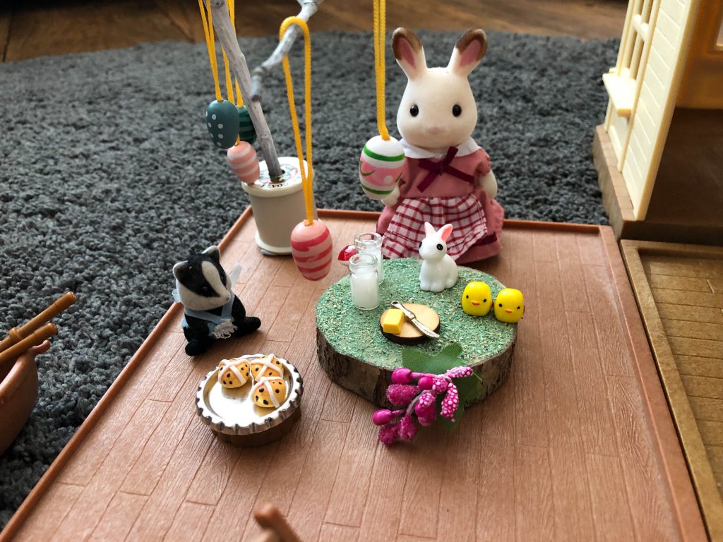 Sylvanian Families Easter play