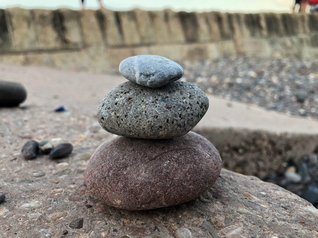 making pebble stacks