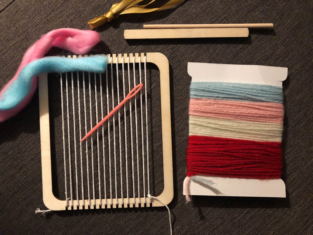 Mollie Makes Kitsch Festive Loom Kit thegingerbreadhouse.co.uk