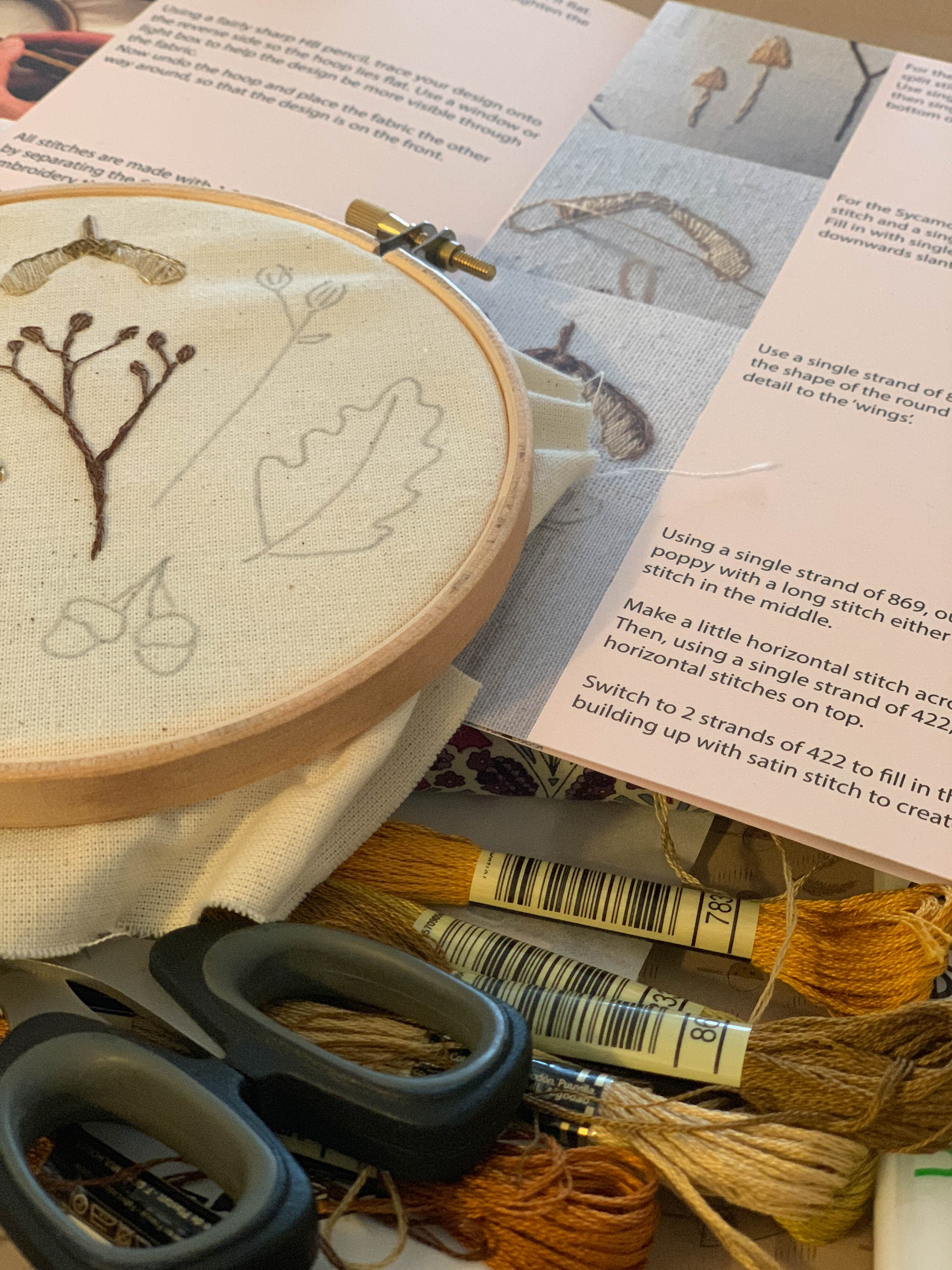 Mindful creativity with the Autumn Craftpod sub box