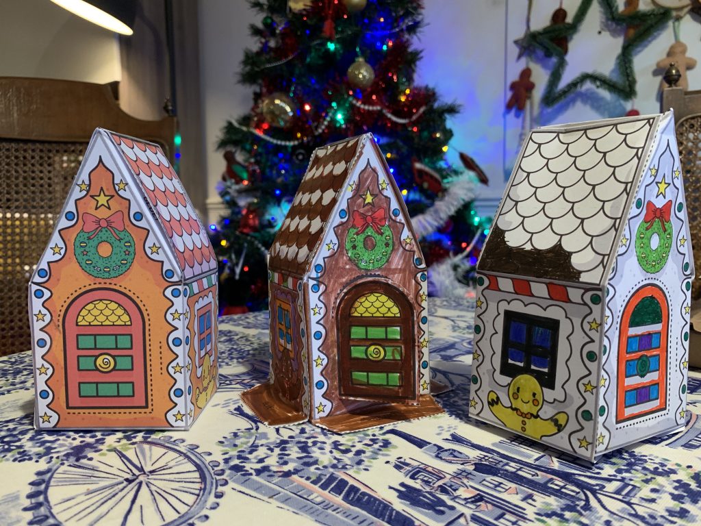 Paper gingerbread houses and template