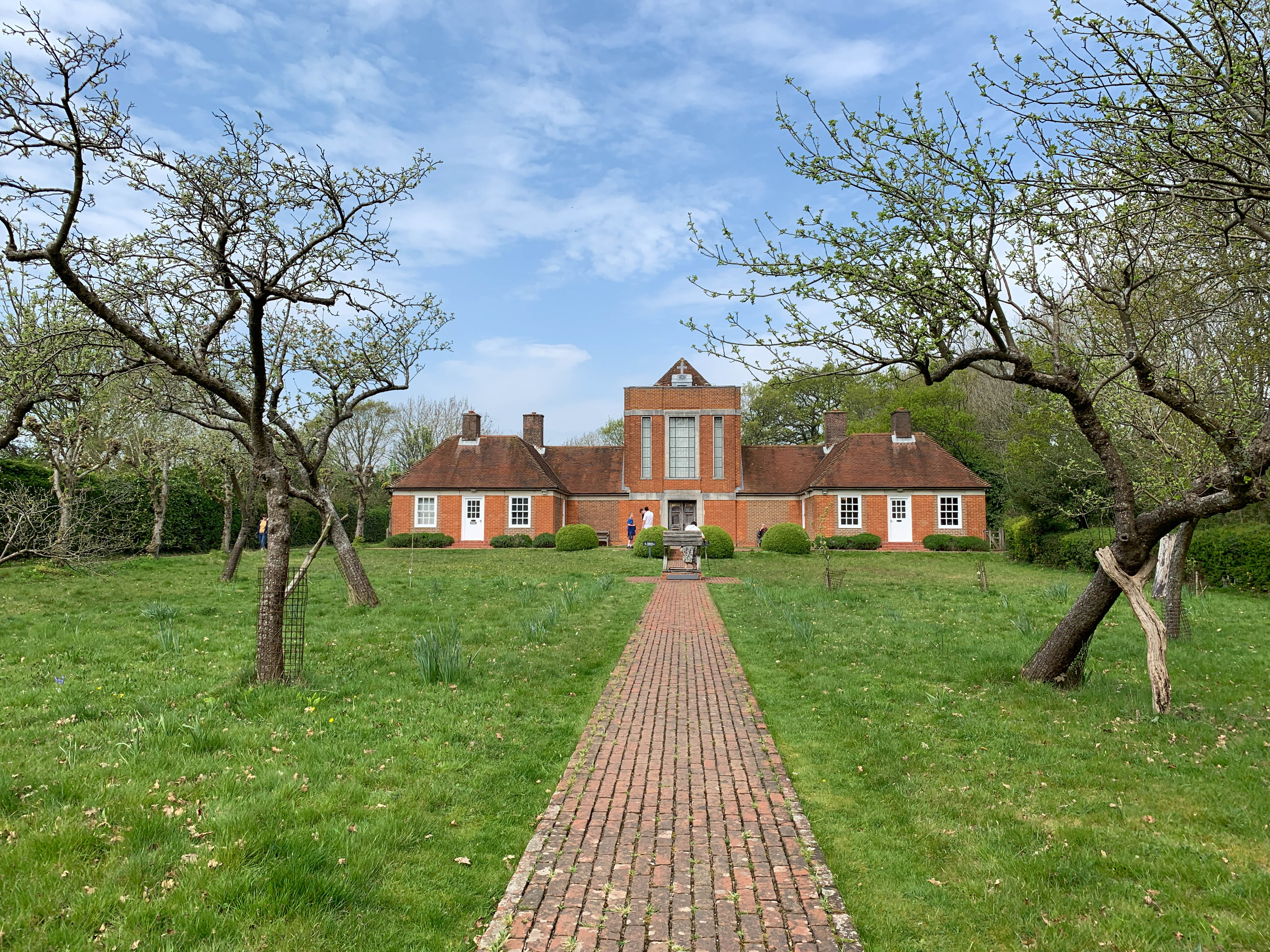 Sandham Memorial Chapel and Stanley Spencer's paintings