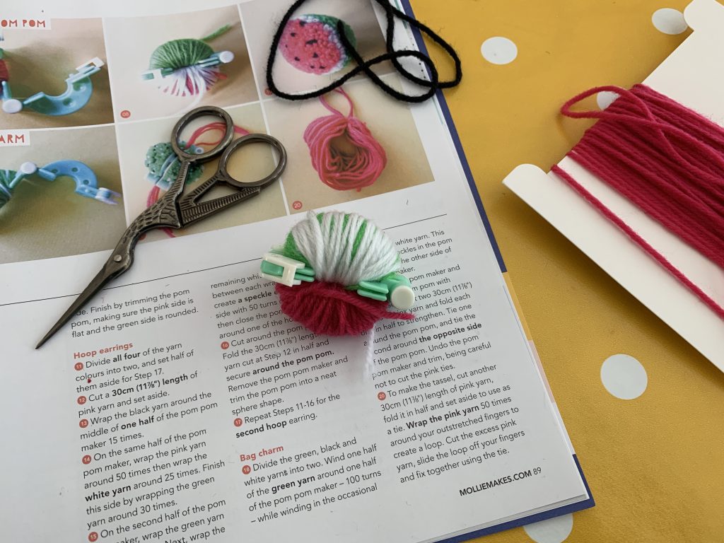 Pom Pom watermelon craft