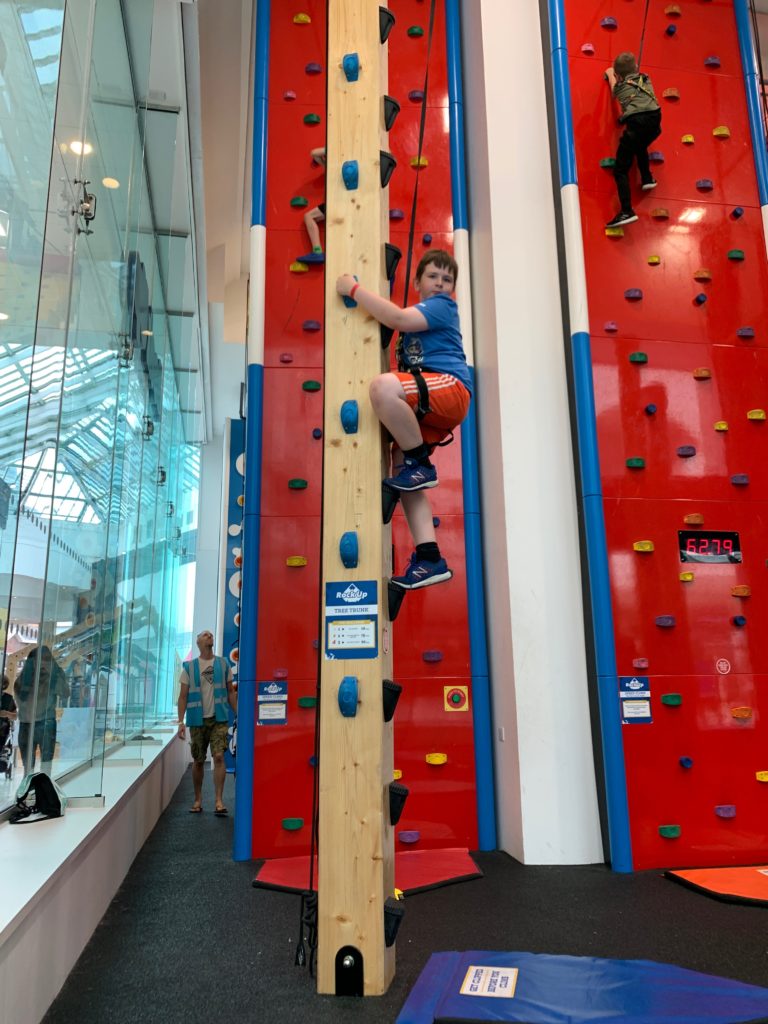 indoor climbing at Rock Up