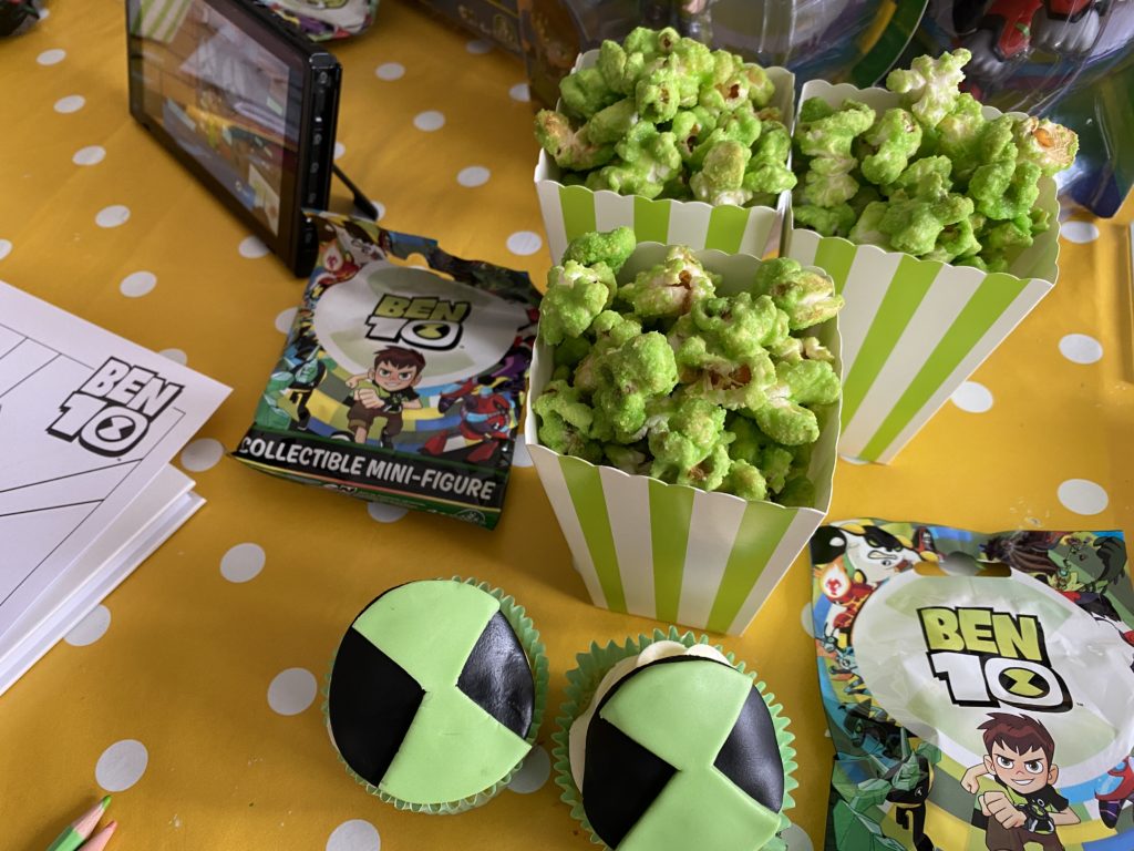 Ben 10 inspired cupcakes and green popcorn