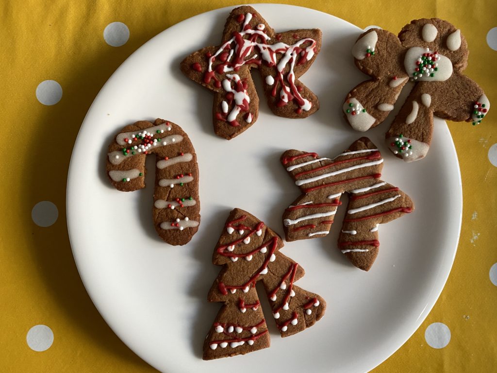 gingerbread hanger biscuits