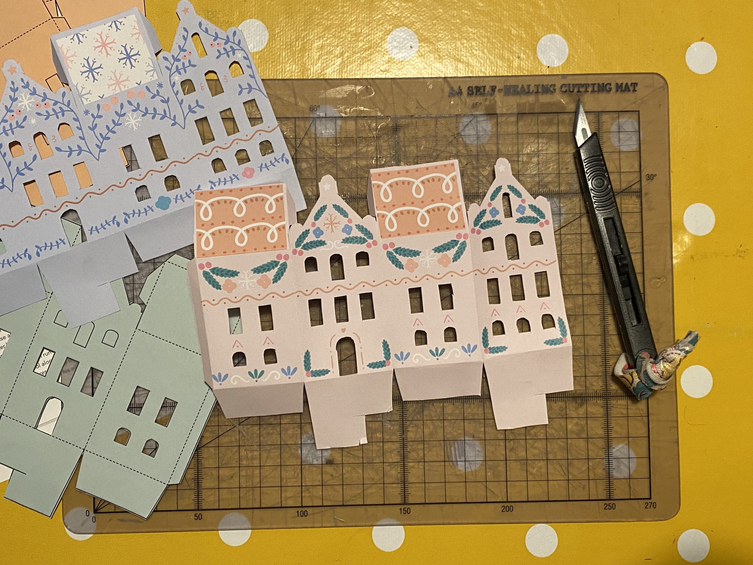 gingerbread house gift boxes