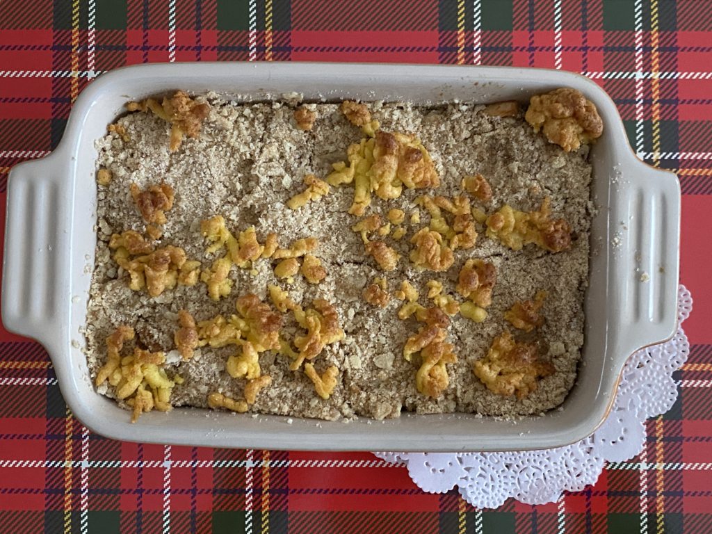 Apple and Mincemeat crumble