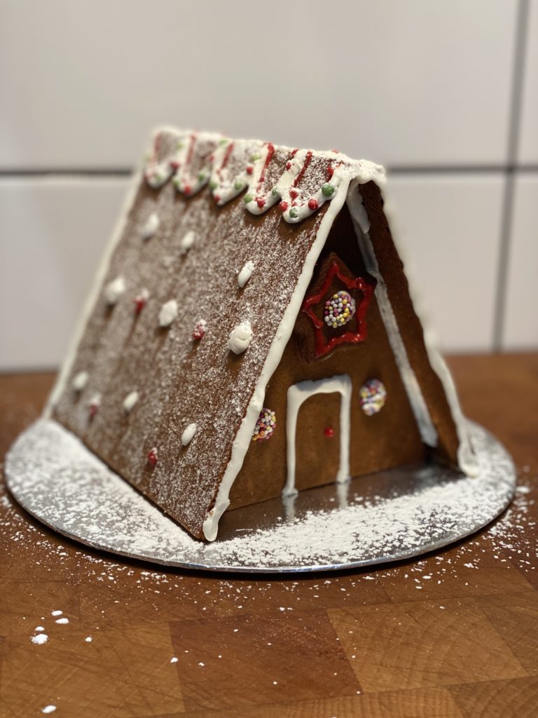 Christmas gingerbread house kit 