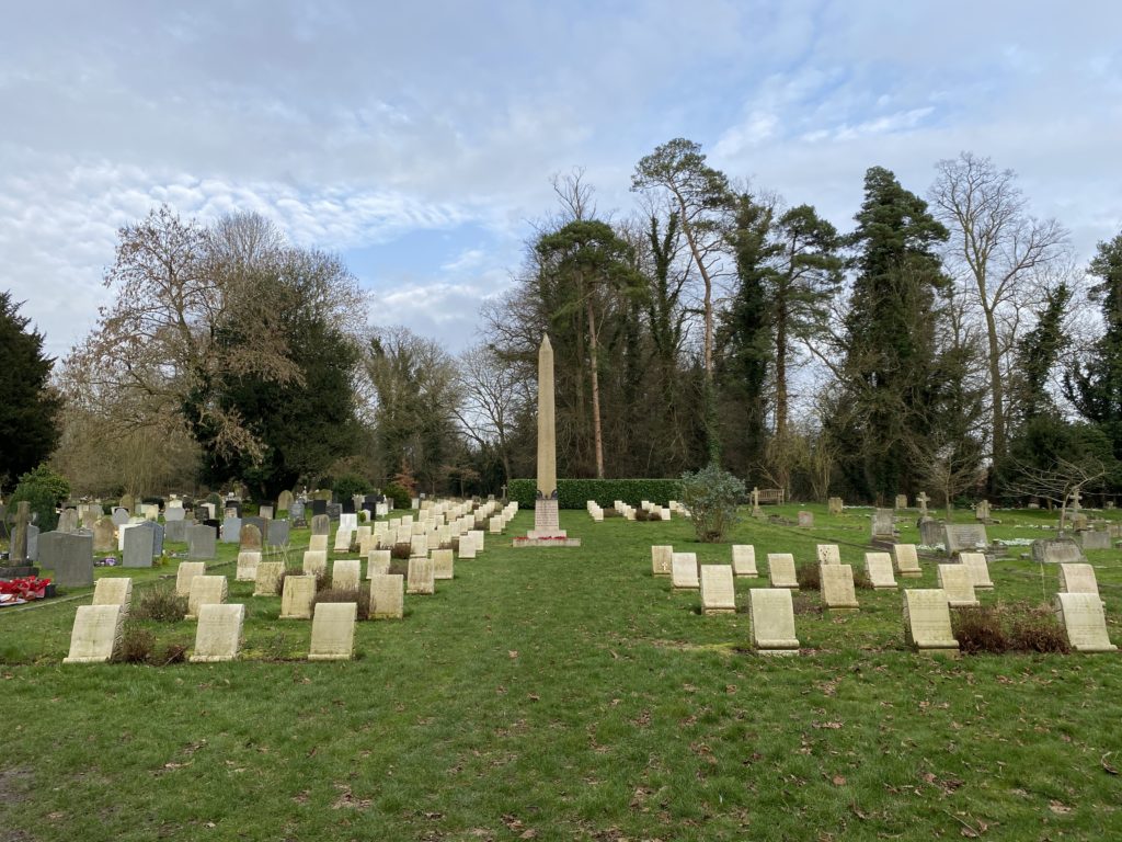 Harefield Commonwealth War Graves 