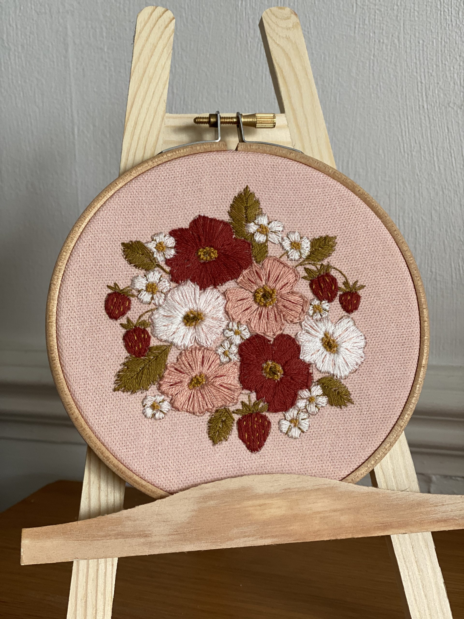 Wild Rose and Strawberries {Summer Craftpod}