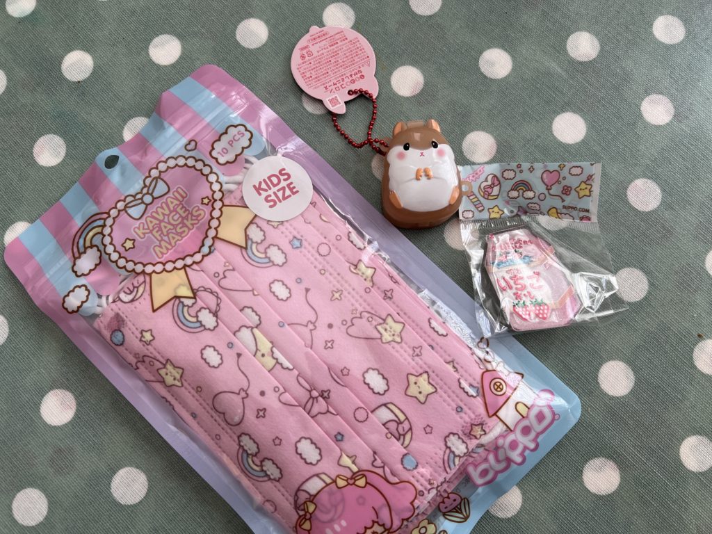 Blippo Surprise Kawaii Stationery Bag Giveaway