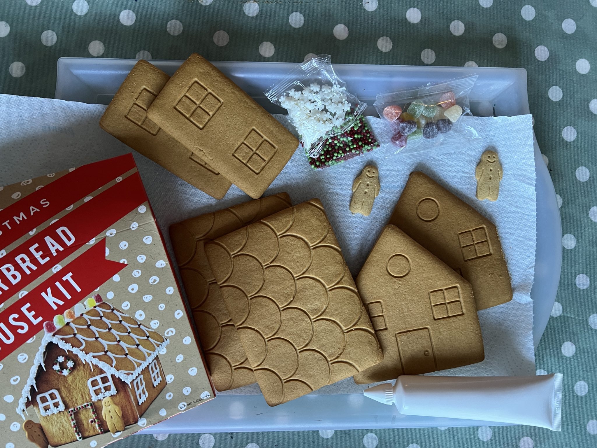 M&S Christmas Gingerbread house kit thegingerbreadhouse.co.uk