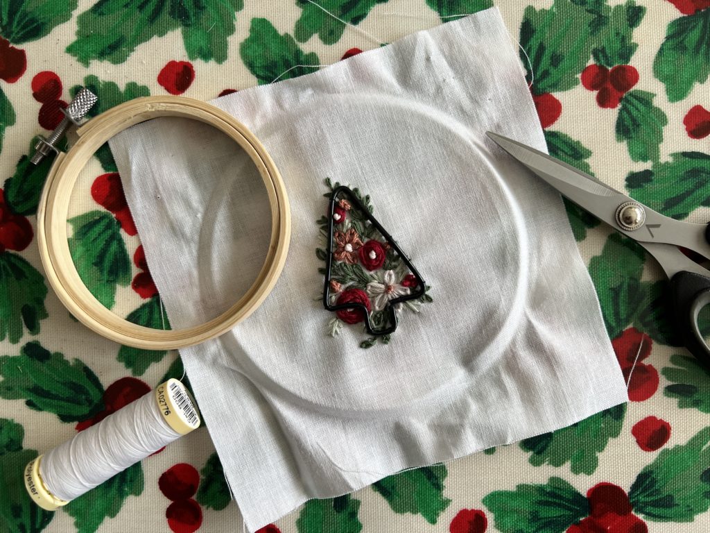 Floral Christmas tree embroidery