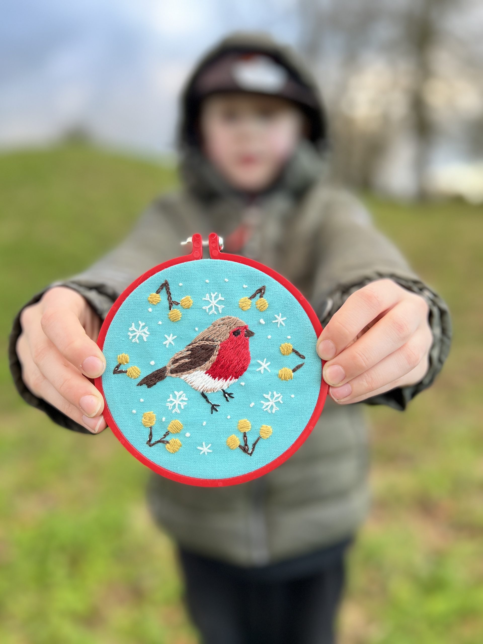 robin hoop embroidery from Love Embroidery