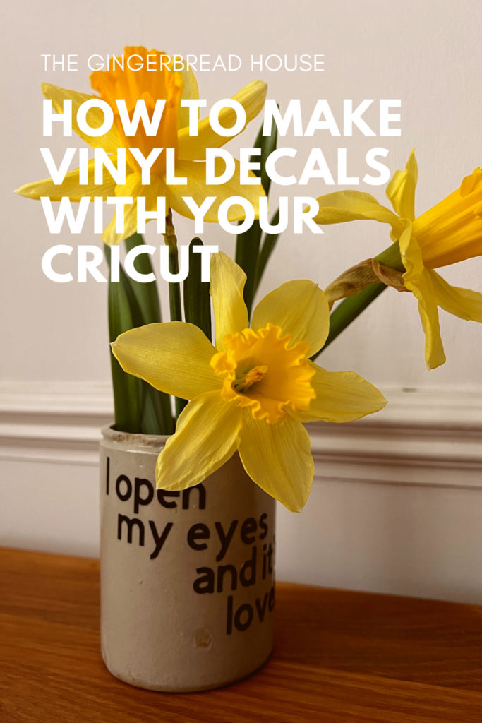 How to make vinyl decals with your Cricut thegingerbreadhouse.co.uk
