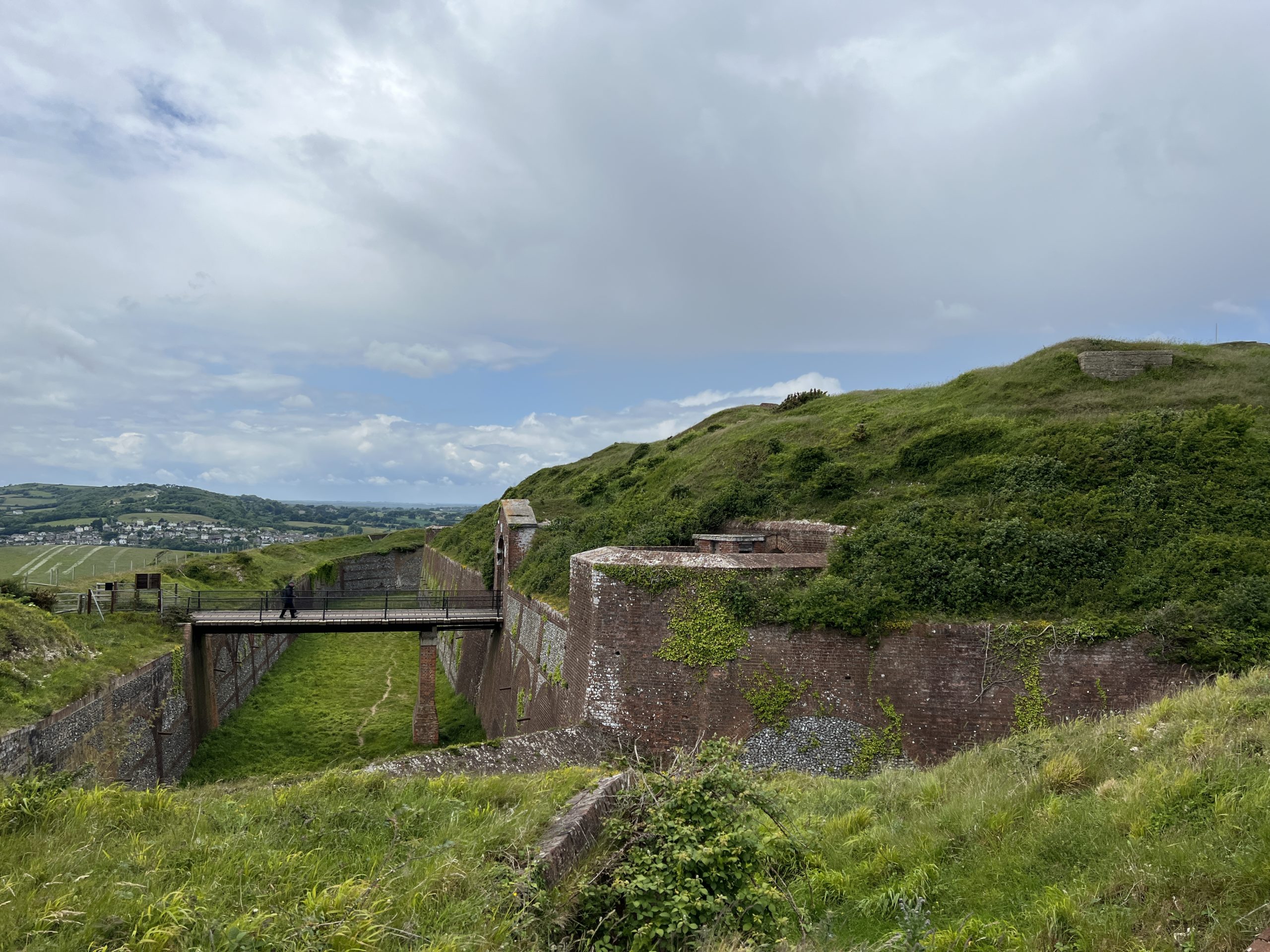 Exploring Bembridge Fort with kids