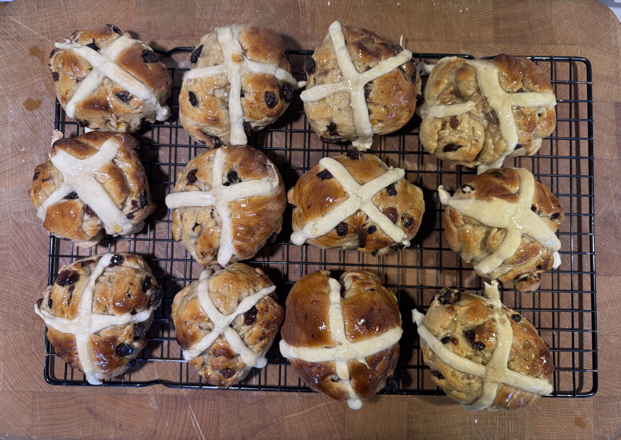 hot cross buns
