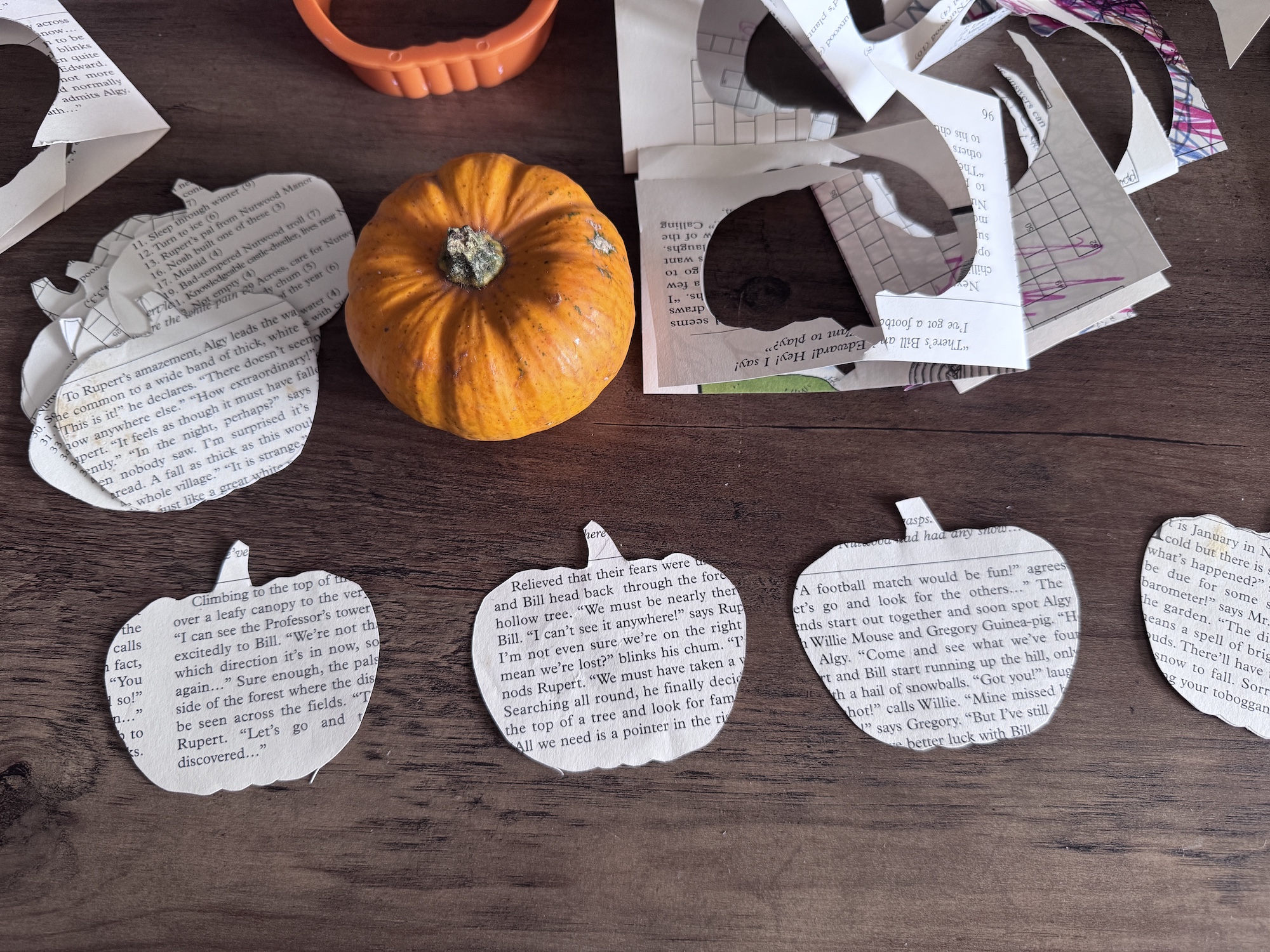 recycled paper pumpkins