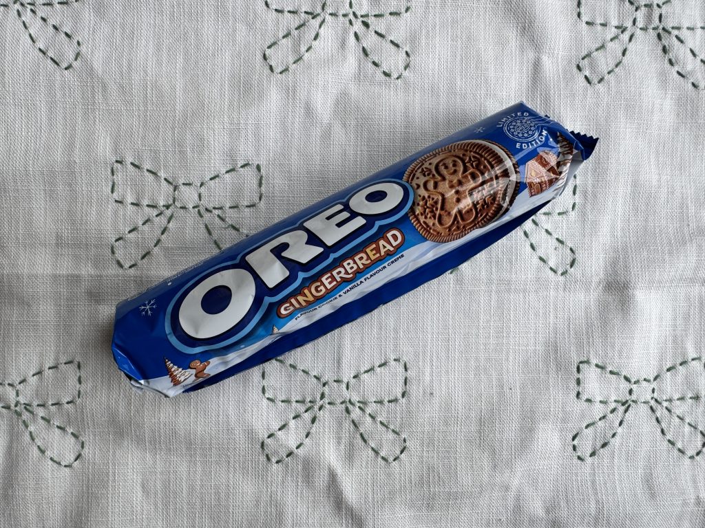 Limited edition Oreo gingerbread flavour cookie and vanilla flavour creme