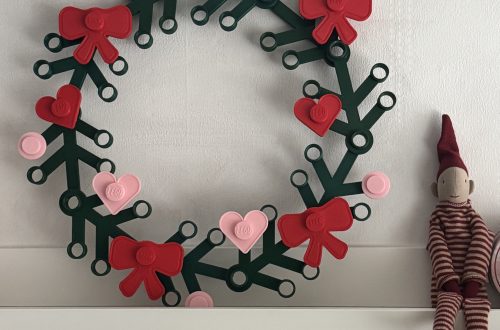 3d printed Lego wreath