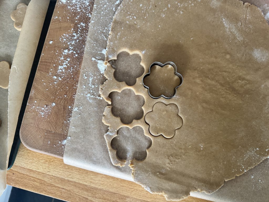 gingerbread biscuits 