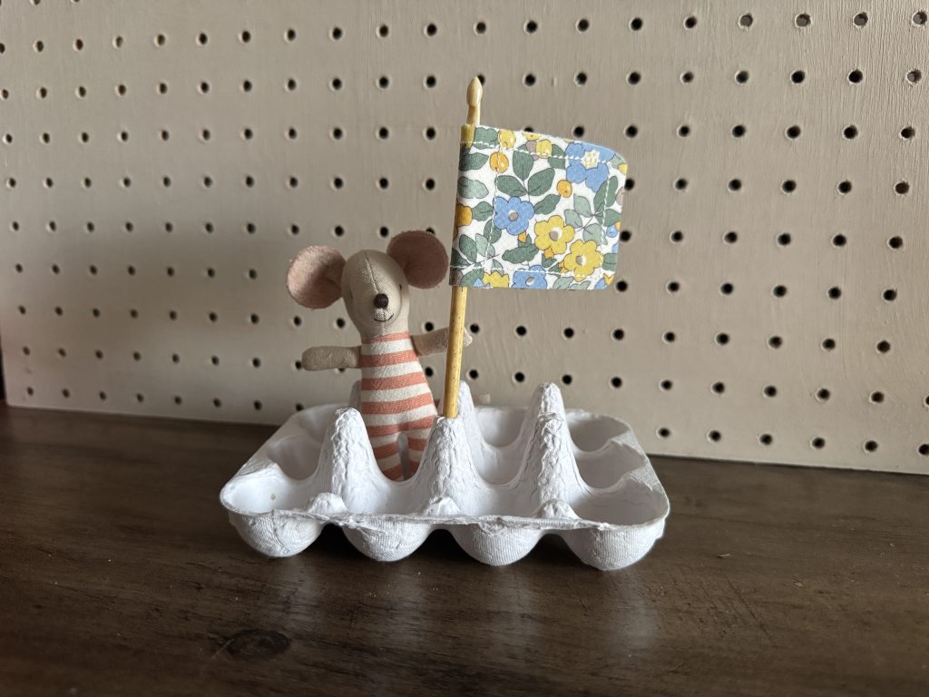 egg carton boat for maileg mice