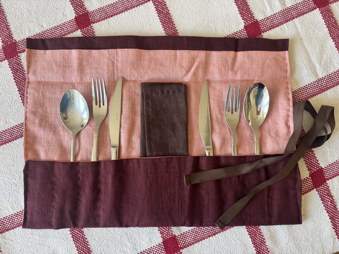 linen cutlery wrap