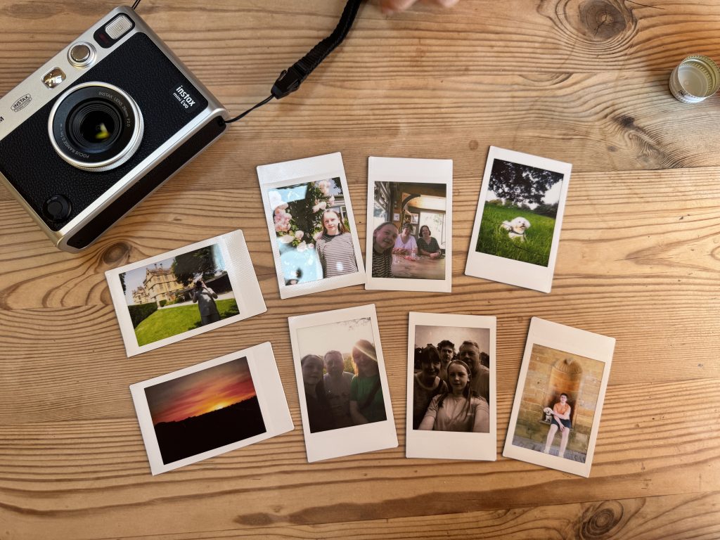 Fujifilm Instax Mini Evo photos