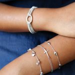 How to Make Simple Beaded Charm Bracelets at Home: A Beginner's Guide for Family Craft Afternoons giustina-barison-8B3N5nuoUA4-unsplash