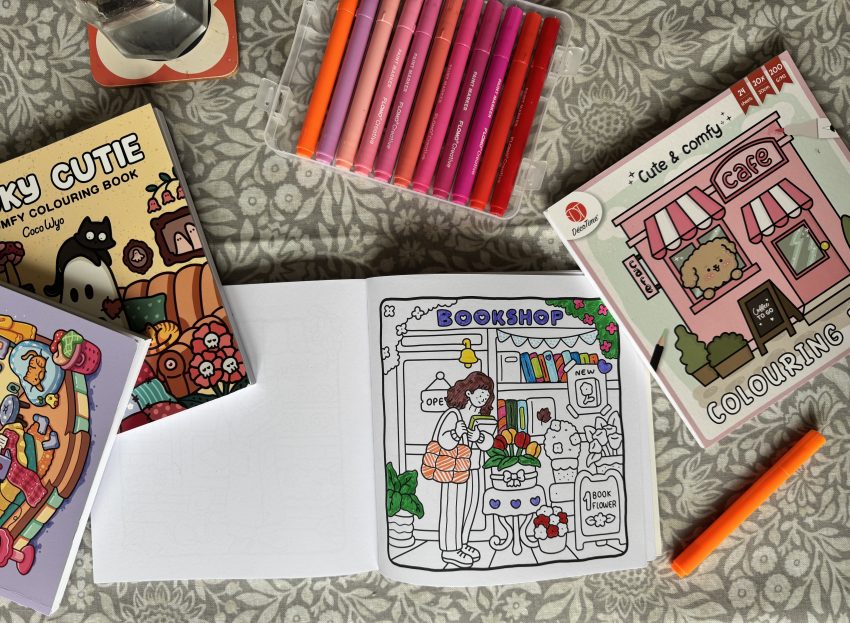 cosy colouring