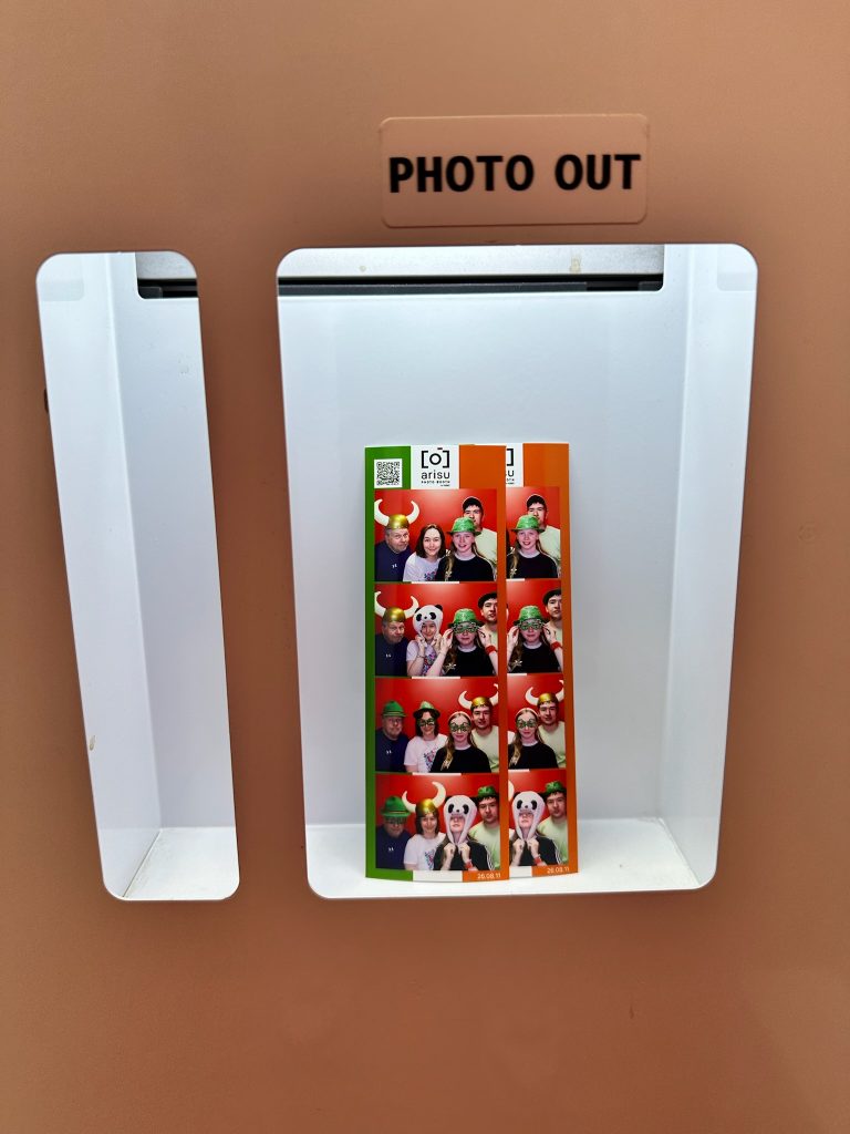 Arisu Photobooth shop on O'Connell Street
